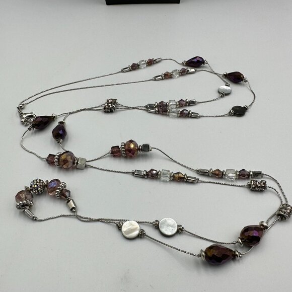 Long Necklace Purple Beads Glass Mother of Pearl Silver Tone Chain Layered - Picture 12 of 15